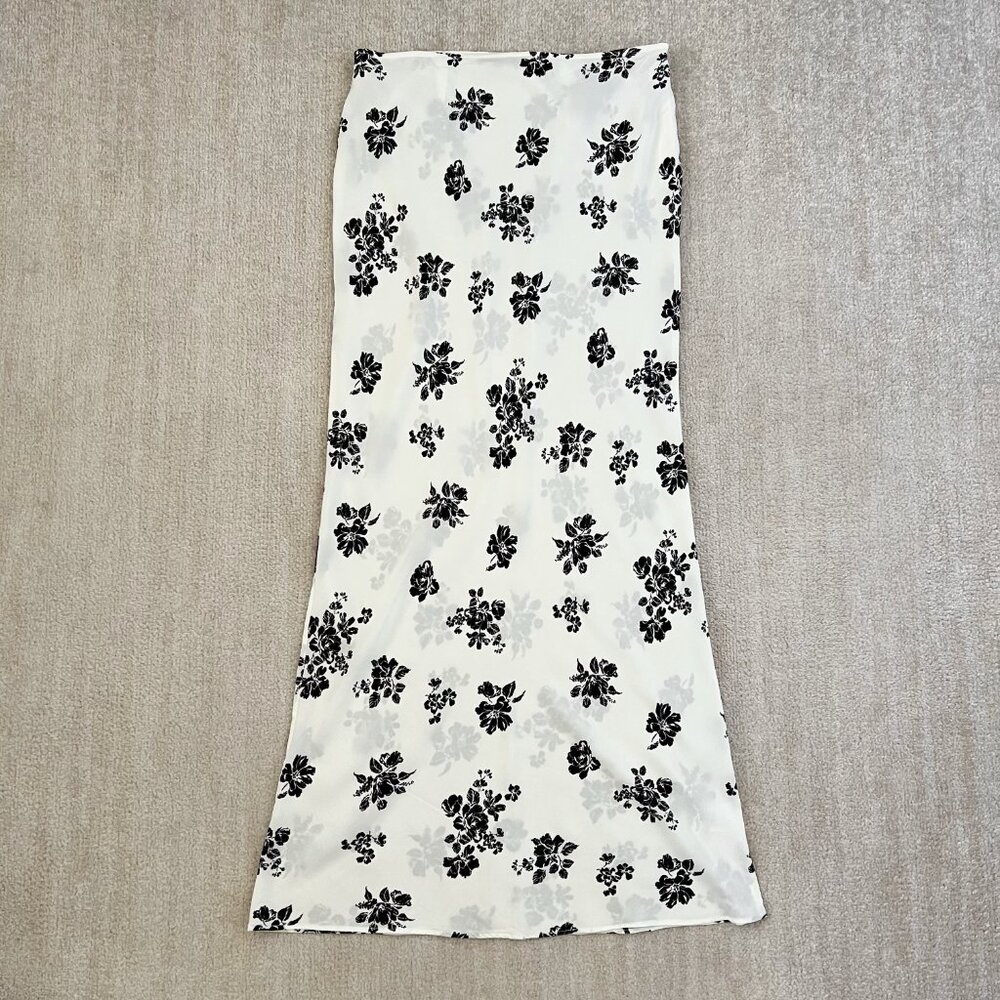 House of Harlow 1960 Black & White Floral Maxi Skirt